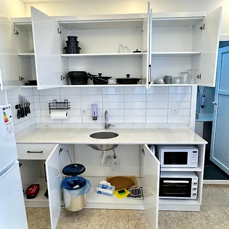 Eda Sultan - 5 Min Walk To Goeynuek Apartment *