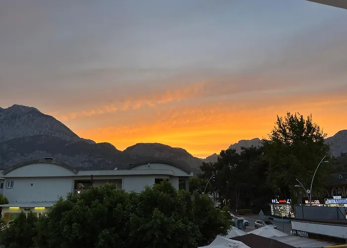 Apartment Eda Sultan - 5 Min Walk To Goeynuek