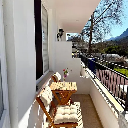 Eda Sultan - 5 Min Walk To Goeynuek Kemer