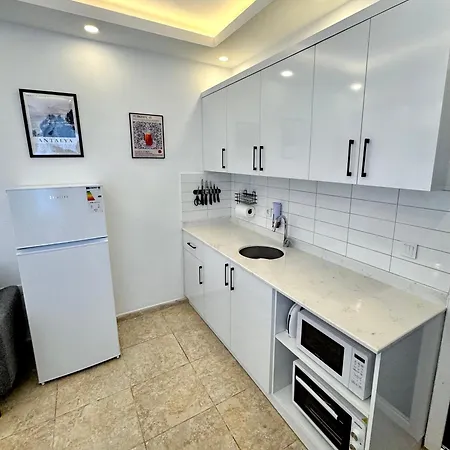 Apartment Eda Sultan - 5 Min Walk To Goeynuek Kemer