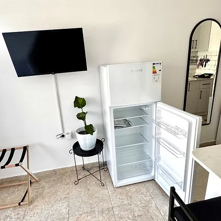 Eda Sultan - 5 Min Walk To Goeynuek Apartment